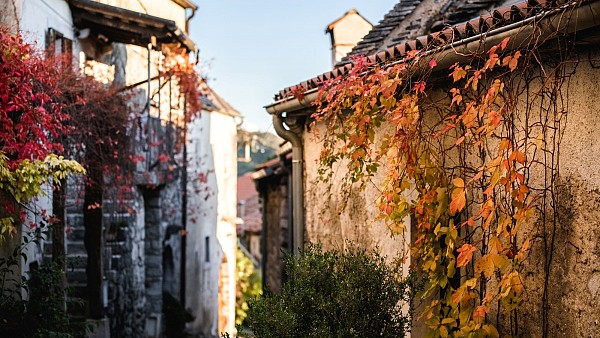Štanjel in the rhythm of Autumn