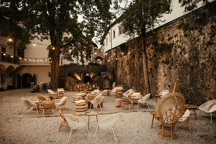 Lounge večeri na gradu Štanjel