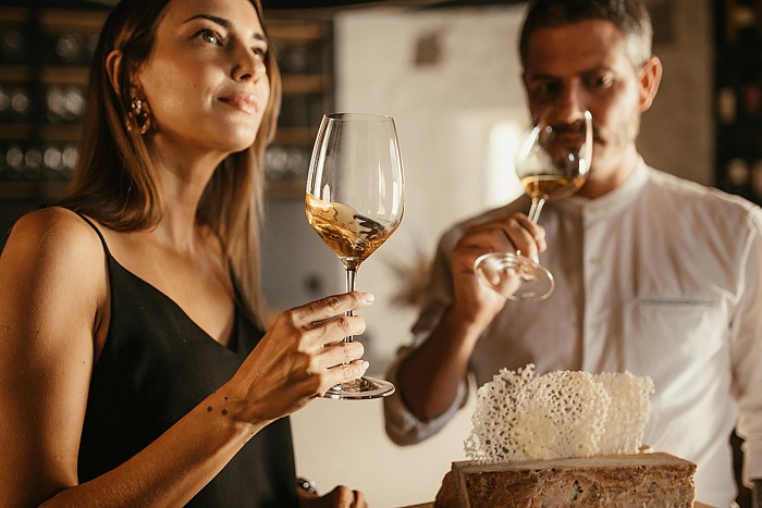 Nedeljski popoldnevi s kraškimi vinarji v Vinoteki Grad Štanjel